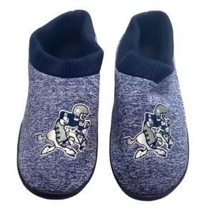 Dallas Cowboys Vintage Logo Slippers – Cozy & Rare Find!